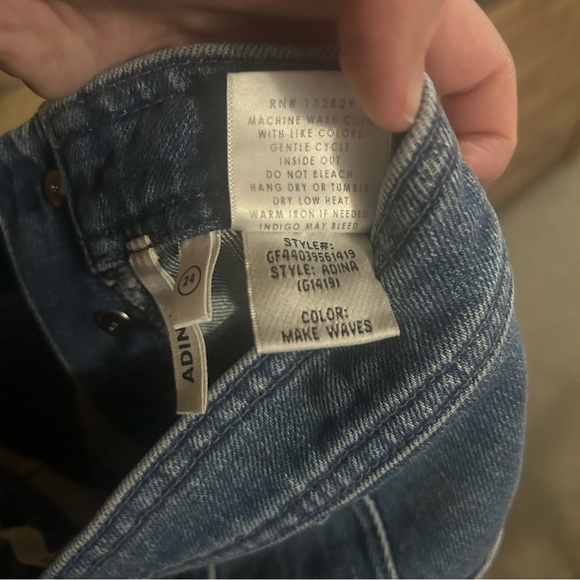 GRLFRND Revolve Adina in Make Waves Cropped High Rise Button Fly Jeans Size 24 - Picture 6 of 6